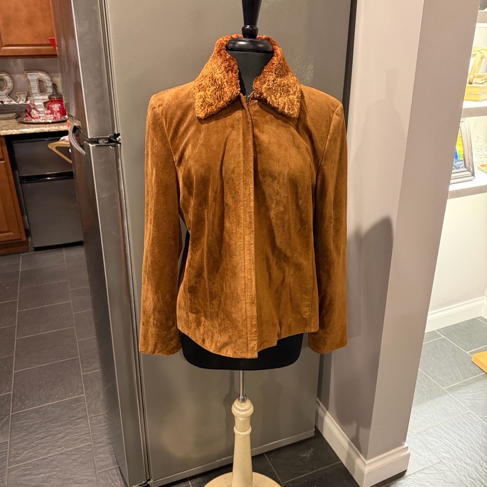 Women's Suede Jacket with Faux Fur Collar